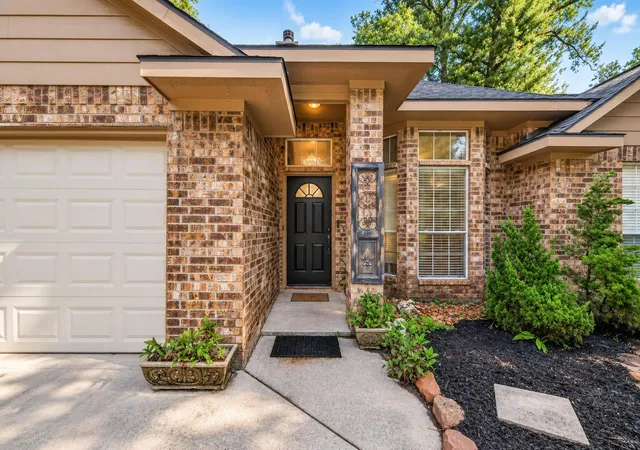 Photo 3 of Single family home for sale at 2814 Skimmer Way, Crosby, TX 77532 | MLS# 40554370 | Listing updated on 2026-09-11