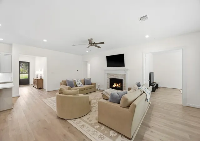 Photo 3 of Single family home for sale at 25655 High Meadow Preserve Dr, Magnolia, TX 77355 | MLS# 37346145 | Listing updated on 2026-09-23