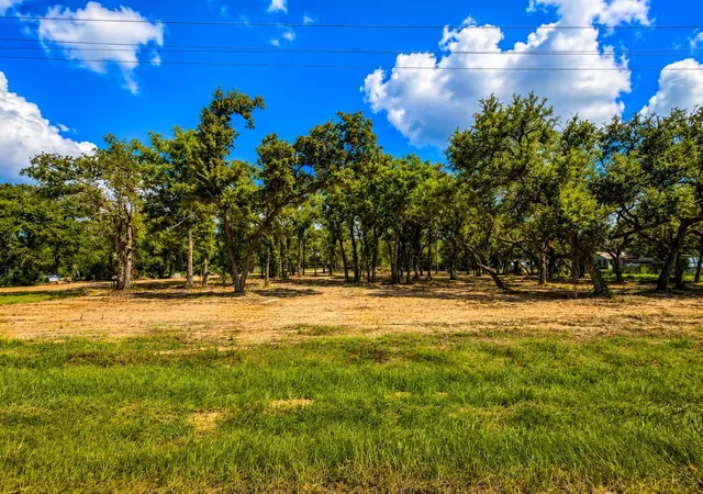Land for sale at 0 West 4th St, Sheridan, TX 77475 | MLS# 36130368
