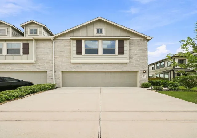 Photo 2 of Townhouse for sale at 4248 Merry Ml Dr, Spring, TX 77386 | MLS# 53205583 | Listing updated on 2026-09-19