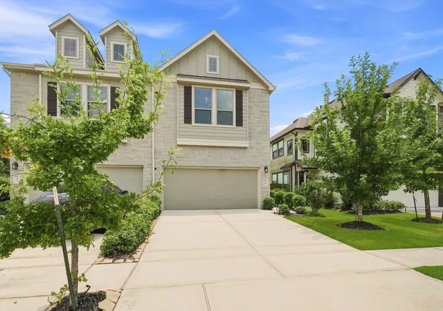 Photo 3 of Townhouse for sale at 4248 Merry Ml Dr, Spring, TX 77386 | MLS# 53205583 | Listing updated on 2026-09-19