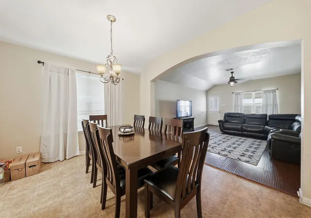 Photo 4 of Single family home for sale at 8915 Durham Manor Ln, Houston, TX 77075 | MLS# 94305877 | Listing updated on 2026-10-08
