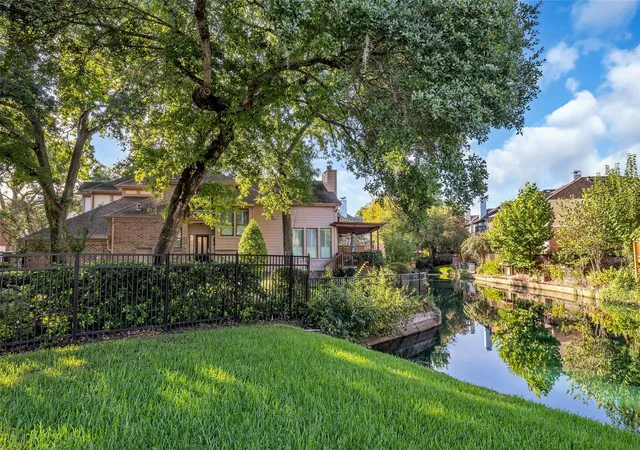 Photo 2 of Single family home for sale at 12833 Kingsbridge Ln, Houston, TX 77077 | MLS# 55662576 | Listing updated on 2026-10-04