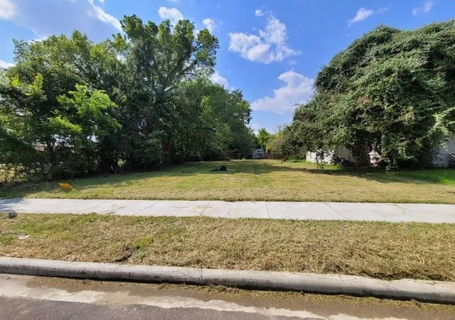 Photo 4 of Land for sale at 1506 Milby St, Houston, TX 77003 | MLS# 24911649 | Listing updated on 2026-09-08