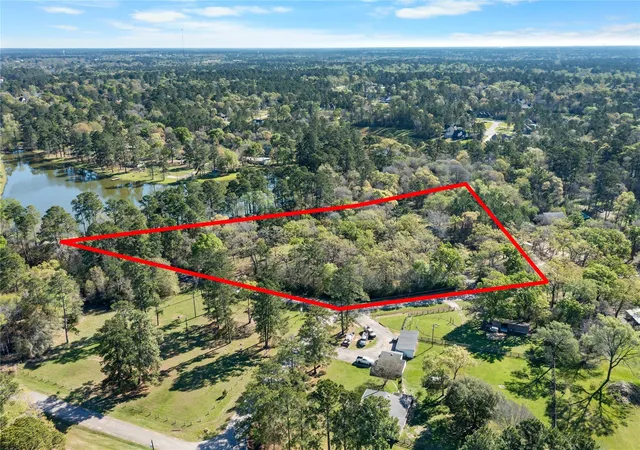 Photo 1 of Land for sale at 19739 E Lakeshore Dr, Magnolia, TX 77355 | MLS# 81201344 | Listing updated on 2026-09-08