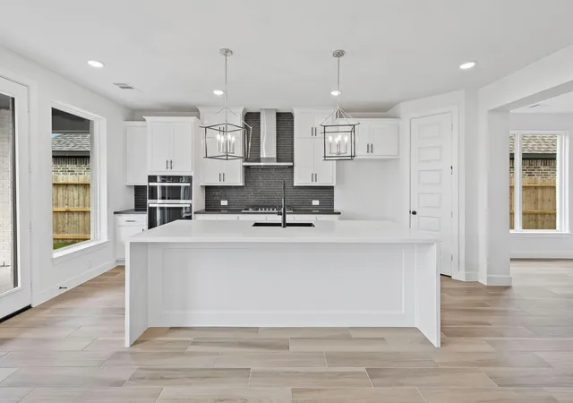 Photo 4 of Single family home for sale at 326 Mulberry Crk St, Conroe, TX 77304 | MLS# 19182353 | Listing updated on 2026-09-04