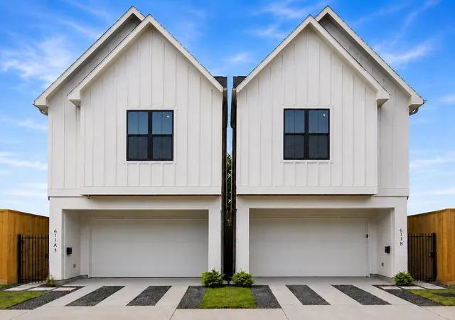 Photo 3 of Single family home for sale at 611 E 25th Street #B, Houston, TX 77008 | MLS# 82547279 | Listing updated on 2026-10-08
