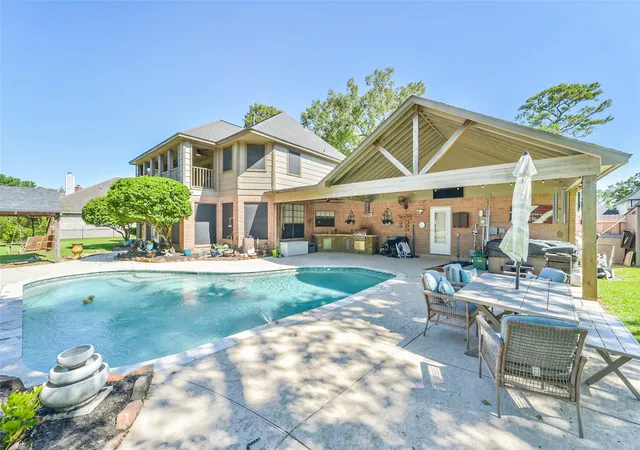 Photo 3 of Single family home for sale at 8415 Atascocita Lake Way, Humble, TX 77346 | MLS# 51970293 | Listing updated on 2026-09-24