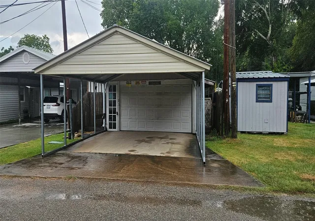 Photo 1 of Single family home for sale at 12656 Everwood St, Willis, TX 77318 | MLS# 96753407 | Listing updated on 2026-09-02