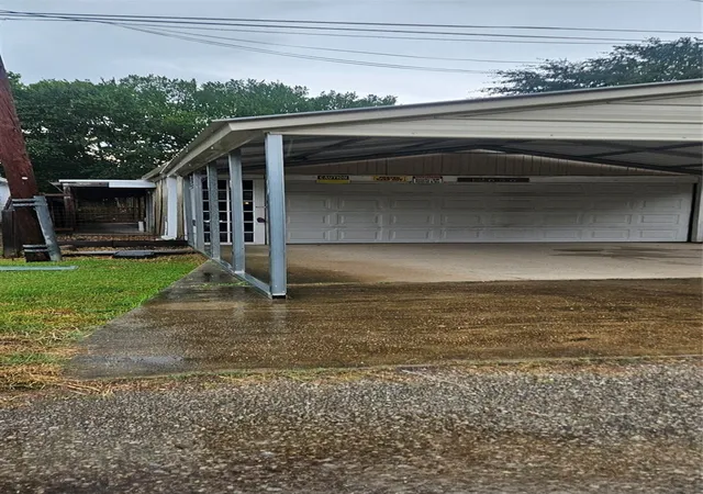 Photo 2 of Single family home for sale at 12656 Everwood St, Willis, TX 77318 | MLS# 96753407 | Listing updated on 2026-09-02