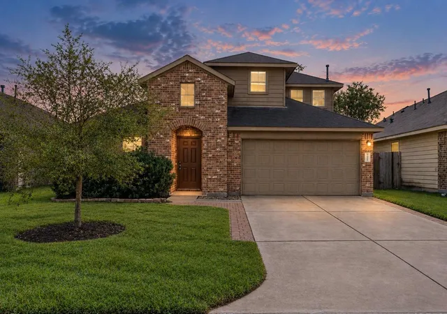 Photo 2 of Sale Pending at 7247 Basque Country Dr, Magnolia, TX 77354 | MLS# 18310766 | Listing updated on 2026-10-08