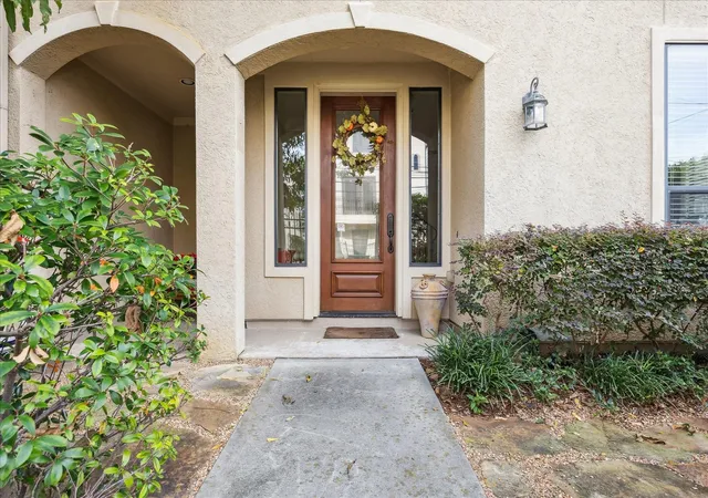 Photo 1 of Single family home for sale at 6311 Hamman St #A, Houston, TX 77007 | MLS# 85533455 | Listing updated on 2026-09-24