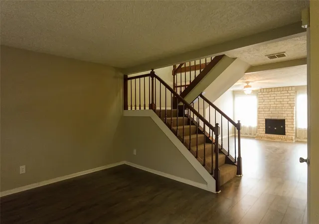 Photo 4 of Townhouse for sale at 11654 S Kirkwood Rd, Stafford, TX 77477 | MLS# 320616 | Listing updated on 2026-09-18