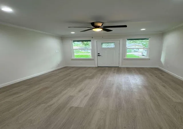 Photo 3 of Single family home for sale at 3022 South Dr, Groves, TX 77619 | MLS# 54338180 | Listing updated on 2026-10-08
