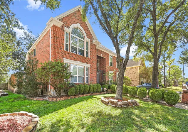 Photo 2 of Single family home for sale at 3503 Ashlock Dr, Houston, TX 77082 | MLS# 23717404 | Listing updated on 2026-10-08