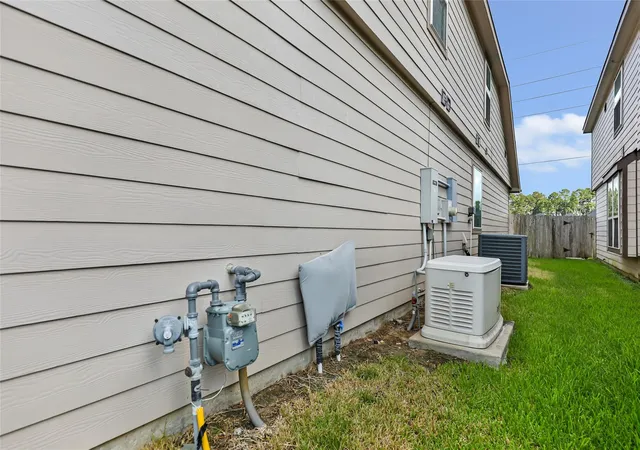 Photo 3 of Single family home for sale at 7507 Merrylands Dr, Humble, TX 77346 | MLS# 45543071 | Listing updated on 2026-09-19