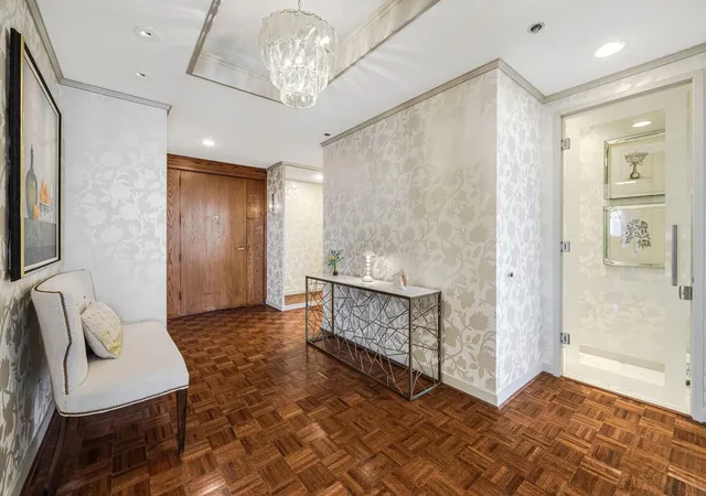 Photo 3 of Condo for sale at 5555 Del Monte Dr #2203, Houston, TX 77056 | MLS# 25318941 | Listing updated on 2026-09-19