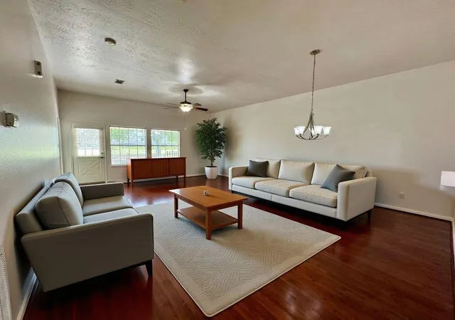 Photo 1 of Sale Pending at 3618 Teakwood Ln, Pearland, TX 77584 | MLS# 28115732 | Listing updated on 2026-09-13
