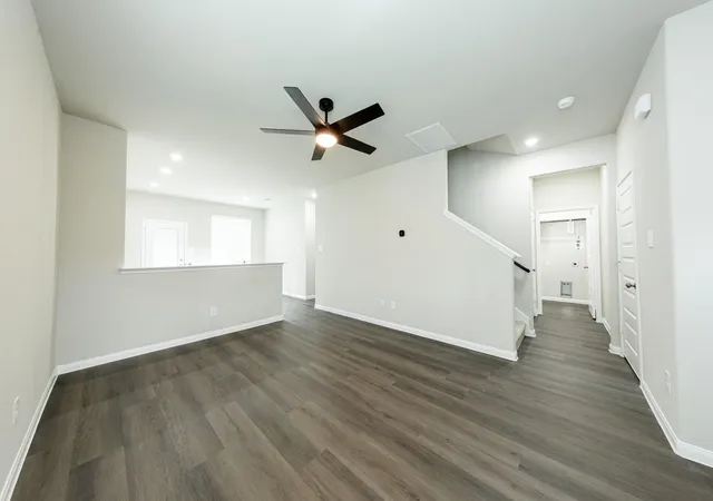 Photo 3 of Single family home for sale at 14011 Mount Hunter Dr, Willis, TX 77318 | MLS# 58925244 | Listing updated on 2026-10-08