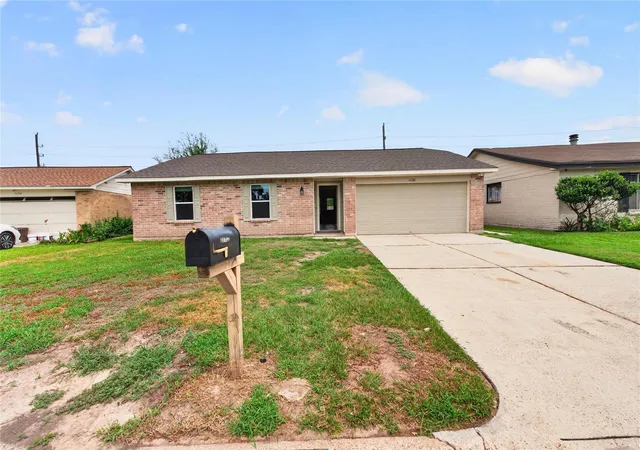 Photo 1 of Sale Pending at 11726 Old Telegraph Rd, Houston, TX 77067 | MLS# 76998742 | Listing updated on 2026-09-15