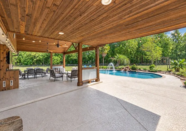 Photo 2 of Sale Pending at 22698 Brk Forest Rd, New Caney, TX 77357 | MLS# 93489461 | Listing updated on 2026-10-09