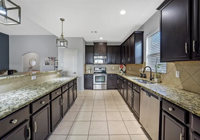 Photo 2 of Sale Pending at 20611 Silver Tea Ave, Hockley, TX 77447 | MLS# 61813987 | Listing updated on 2026-10-19