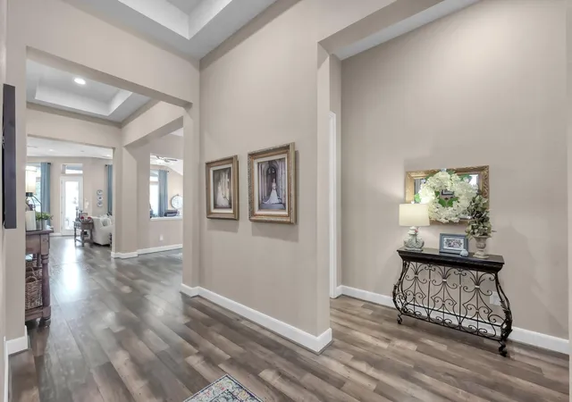 Photo 4 of Single family home for sale at 1930 Parnevik Pl, Conroe, TX 77304 | MLS# 44448289 | Listing updated on 2026-09-27