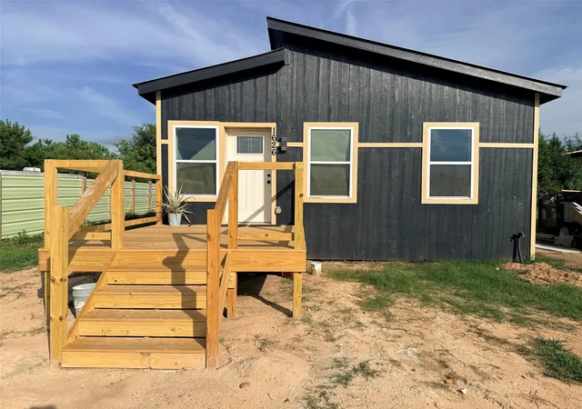 Photo 1 of Sale Pending at 1626 Road 5734, Cleveland, TX 77327 | MLS# 96144914 | Listing updated on 2026-09-12