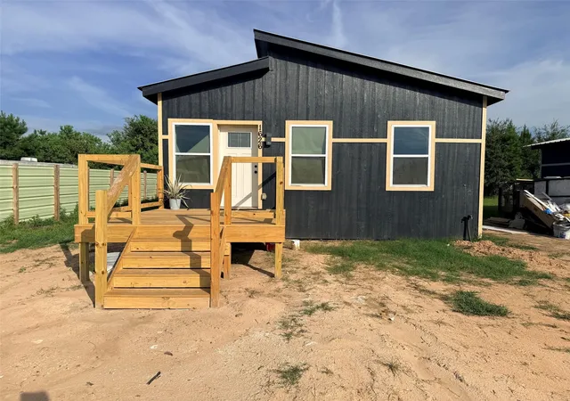 Photo 2 of Sale Pending at 1626 Road 5734, Cleveland, TX 77327 | MLS# 96144914 | Listing updated on 2026-09-12