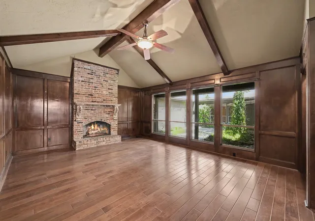 Photo 3 of Single family home for sale at 2710 N Logrun Cir, Spring, TX 77380 | MLS# 55922487 | Listing updated on 2026-09-19