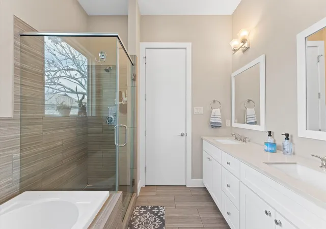 Photo 3 of Single family home for sale at 2422 Cochran St, Houston, TX 77009 | MLS# 91849701 | Listing updated on 2026-09-20