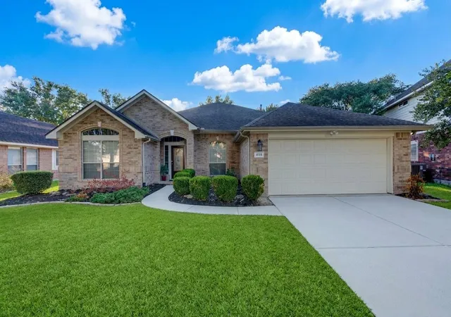 Single family home for sale at 4719 Waterhaven Ln, Houston, TX 77084 | MLS# 22063548