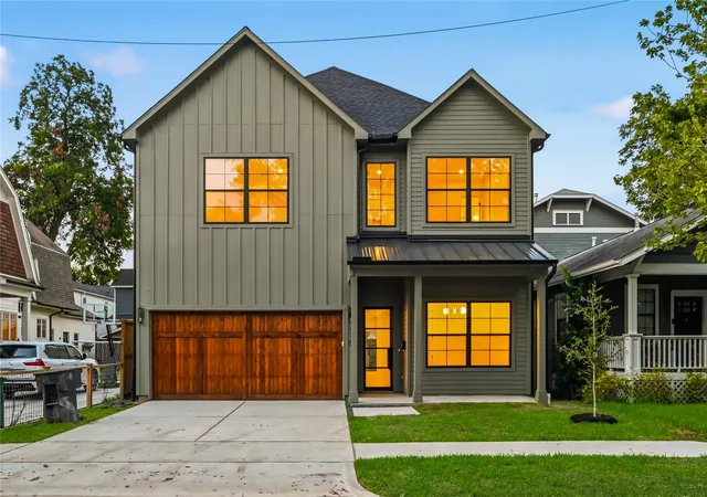 Photo 2 of Single family home for sale at 715 Merrill St, Houston, TX 77009 | MLS# 88557637 | Listing updated on 2026-09-19