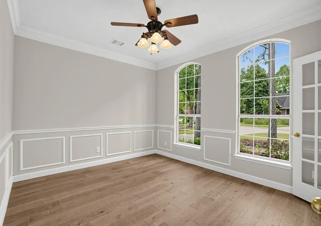 Photo 29 of Single family home for sale at 10 Larksberry Pl, Spring, TX 77382 | MLS# 94292345 | Listing updated on 2026-09-04