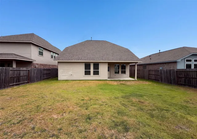Photo 4 of Single family home for sale at 12338 Bedford Bnd Dr, Humble, TX 77346 | MLS# 82163585 | Listing updated on 2026-10-09