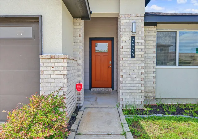 Photo 3 of Single family home for sale at 7626 Ramsgate Cliff Ln, Richmond, TX 77407 | MLS# 74885355 | Listing updated on 2026-09-12