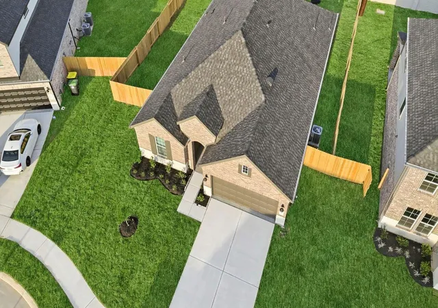 Photo 2 of Single family home for sale at 2323 Poseidon St, League City, TX 77573 | MLS# 83619949 | Listing updated on 2026-09-25