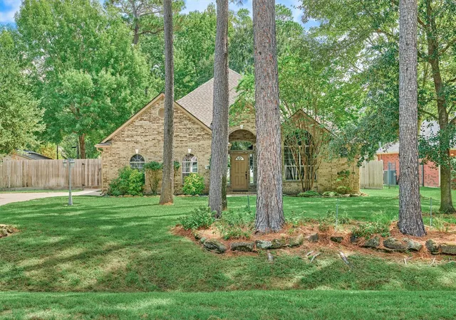Photo 1 of Sale Pending at 806 Weeping Willow Way, Magnolia, TX 77354 | MLS# 81186972 | Listing updated on 2026-10-02