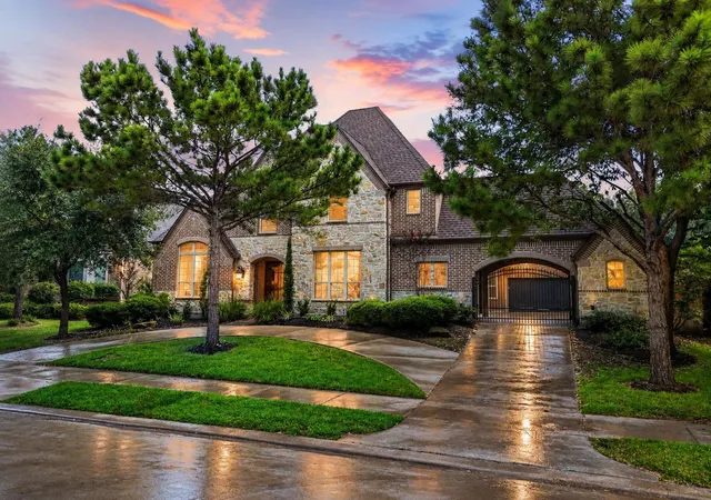Photo 3 of Mansion for sale at 27435 Robillard Springs Ln, Katy, TX 77494 | MLS# 39734848 | Listing updated on 2026-09-19