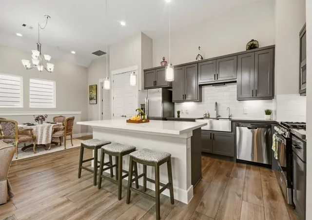 Photo 4 of Single family home for sale at 7705 Kivu Ln, Houston, TX 77055 | MLS# 66041350 | Listing updated on 2026-09-19