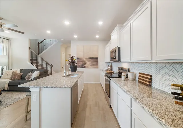 Photo 3 of Townhouse for sale at 11923 Outer Bark Dr #18, Tomball, TX 77375 | MLS# 79298143 | Listing updated on 2026-10-09