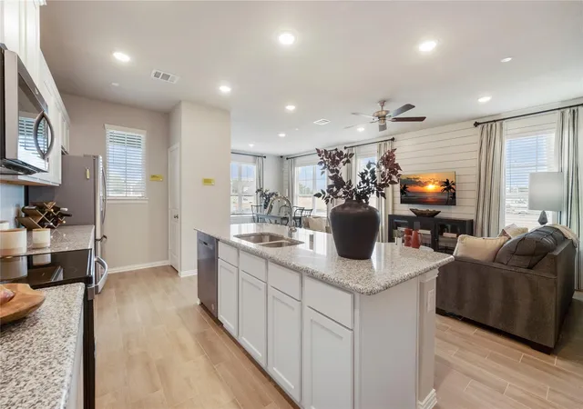 Photo 4 of Townhouse for sale at 11923 Outer Bark Dr #18, Tomball, TX 77375 | MLS# 79298143 | Listing updated on 2026-10-09