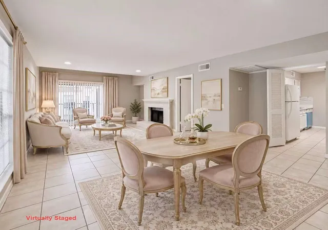 Photo 2 of Condo for sale at 9809 Richmond Ave E #E14, Houston, TX 77042 | MLS# 64715037 | Listing updated on 2026-09-26