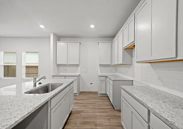Photo 4 of Single family home for sale at 13302 Suntail Ct, La Marque, TX 77568 | MLS# 80872832 | Listing updated on 2026-09-11