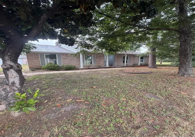 Single family home for sale at 14875 Estrellita Dr, Houston, TX 77060 | MLS# 8347015