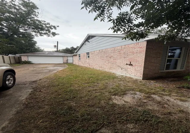 Photo 1 of Single family home for sale at 14875 Estrellita Dr, Houston, TX 77060 | MLS# 8347015 | Listing updated on 2026-09-03