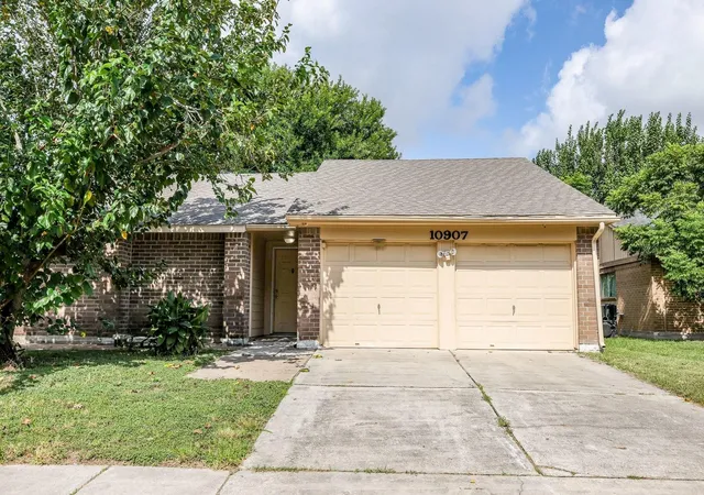 Photo 1 of Single family home for sale at 10907 Allison Bnd Ct, Houston, TX 77086 | MLS# 27151693 | Listing updated on 2026-09-17