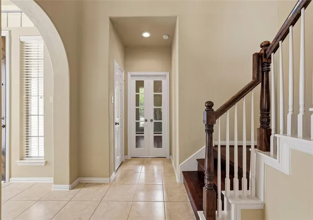 Photo 4 of Single family home for sale at 18323 E Laura Shore Dr, Cypress, TX 77433 | MLS# 95463581 | Listing updated on 2026-09-12
