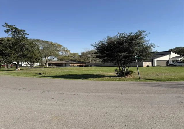 Photo 1 of Land for sale at 2719 West St, Rosenberg, TX 77471 | MLS# 18673871 | Listing updated on 2026-09-14