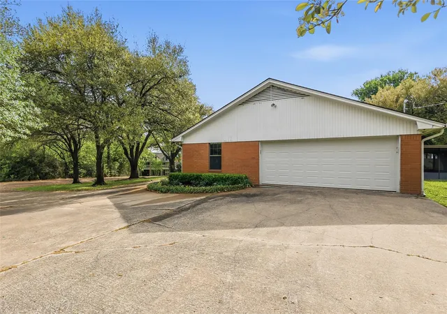 Photo 35 of Single family home for sale at 807 Standley Rd, Madisonville, TX 77864 | MLS# 46720008 | Listing updated on 2026-09-04